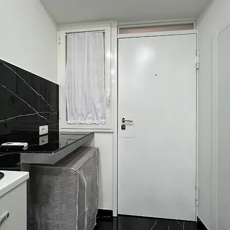 House Milly Neapol